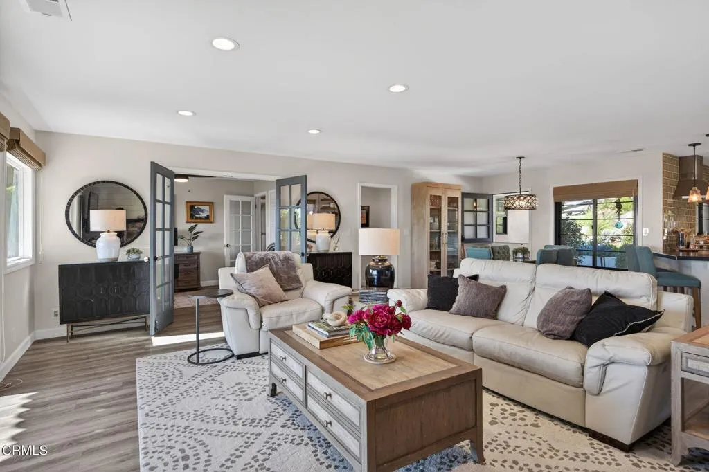 2456 Sherwood Drive, Ventura, California 93001 home-pic-15