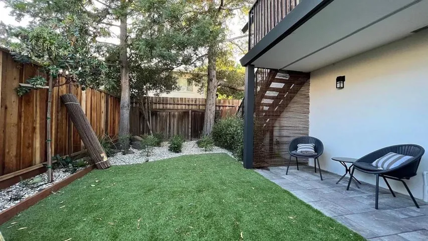 2050 Williams Street, Palo Alto, California 94306