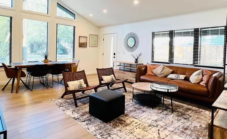 2050 Williams Street, Palo Alto, California 94306