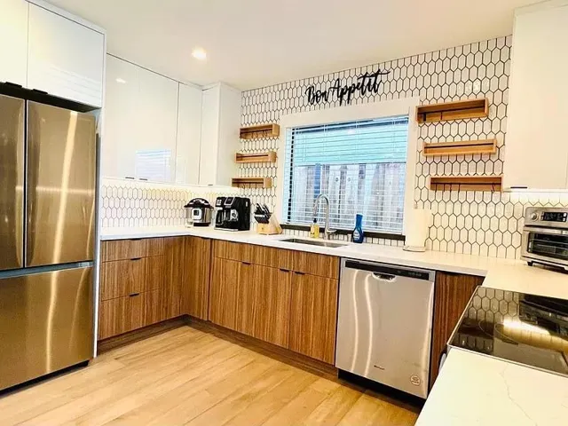 2050 Williams Street, Palo Alto, California 94306