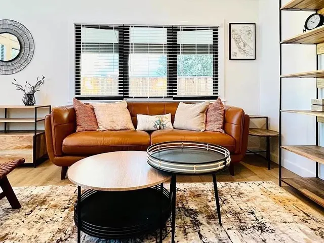 2050 Williams Street, Palo Alto, California 94306