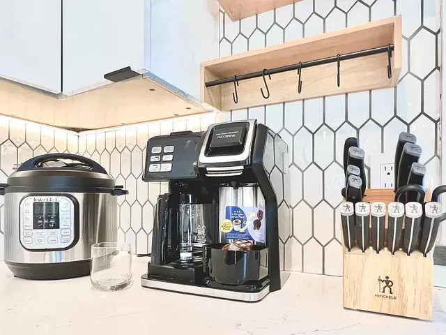 2050 Williams Street, Palo Alto, California 94306