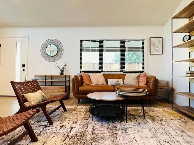 2050 Williams Street, Palo Alto, California 94306