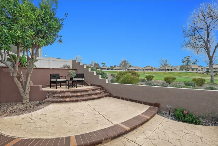 5098 Singing Hills Drive, Banning, California 92220