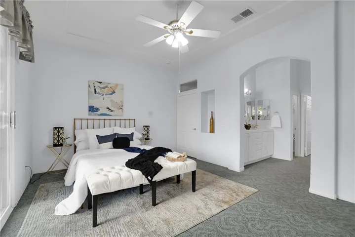 5098 Singing Hills Drive, Banning, California 92220