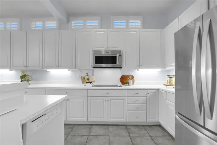 5098 Singing Hills Drive, Banning, California 92220