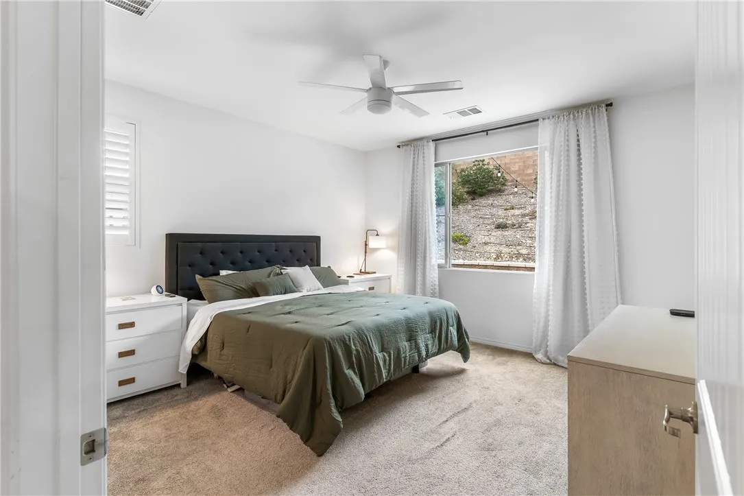 16590 Shafer Court, Fontana, California 92336 home-pic-25