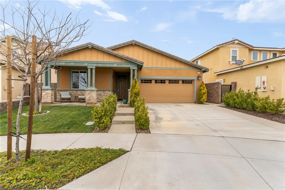 16590 Shafer Court, Fontana, California 92336 home-pic-1