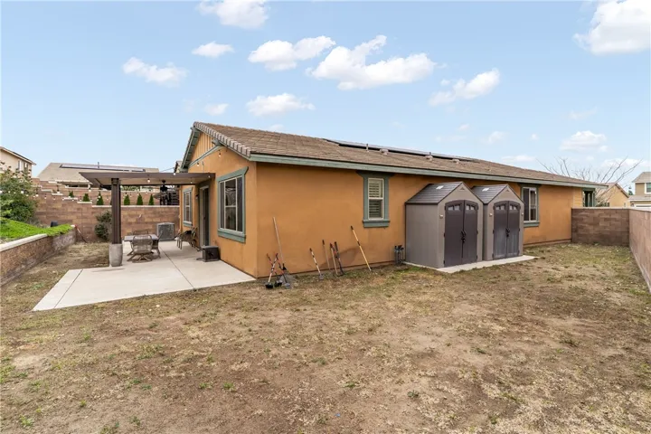 16590 Shafer Court, Fontana, California 92336
