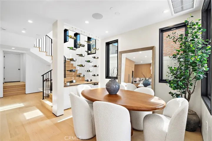 612 Begonia, Corona Del Mar, California 92625