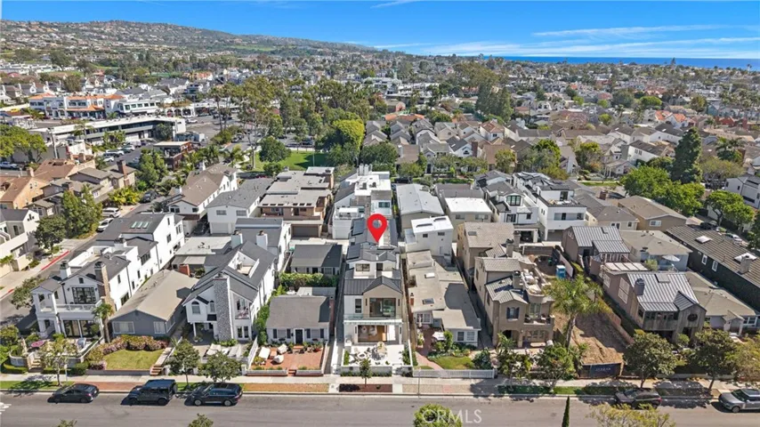 612 Begonia, Corona Del Mar, California 92625