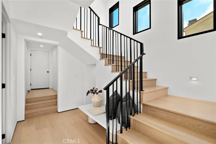 612 Begonia, Corona Del Mar, California 92625