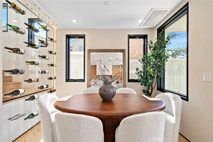 612 Begonia, Corona Del Mar, California 92625