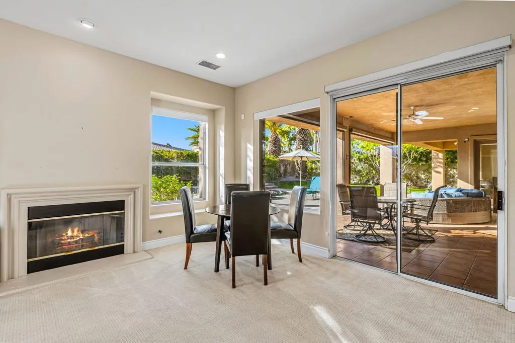 73 Amalfi Drive, Palm Desert, California 92211 home-pic-15
