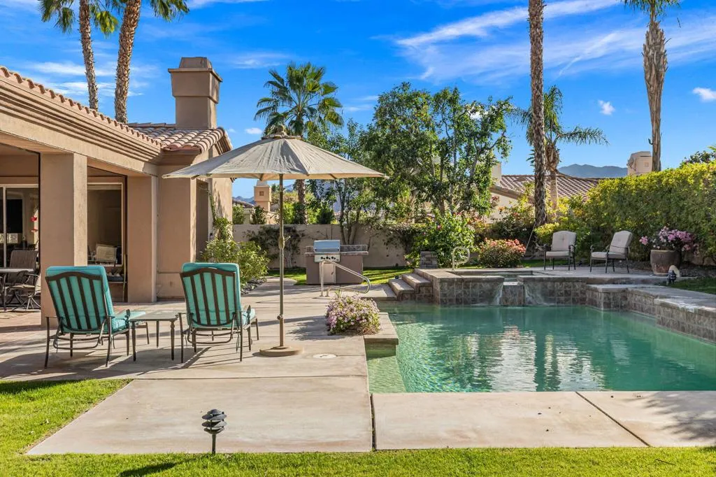 73 Amalfi Drive, Palm Desert, California 92211 home-pic-38