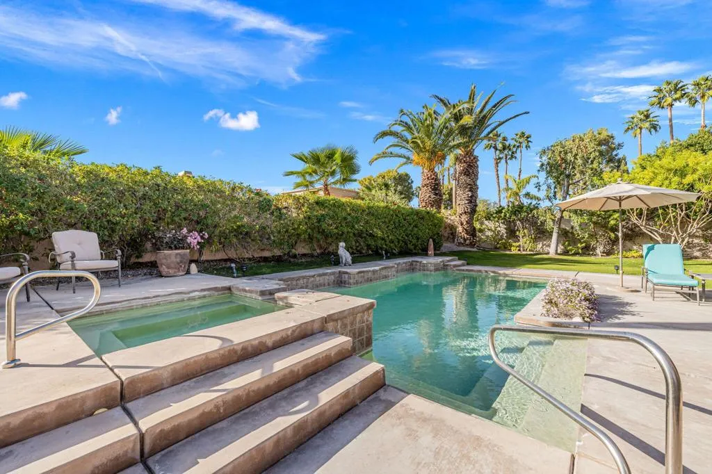 73 Amalfi Drive, Palm Desert, California 92211 home-pic-46