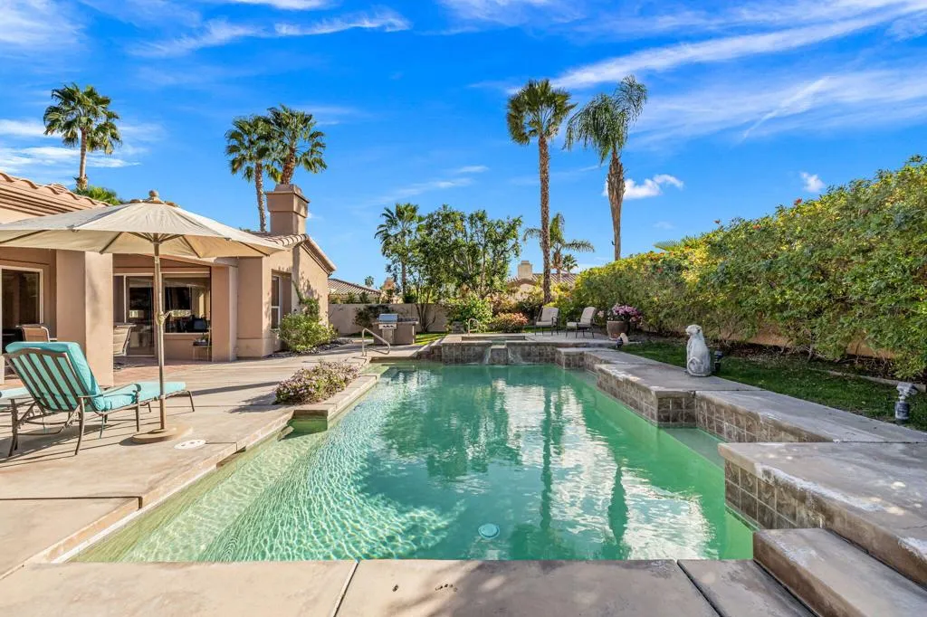 73 Amalfi Drive, Palm Desert, California 92211 home-pic-40