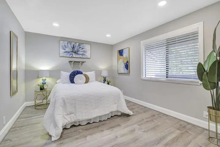 999 W Evelyn Terrace 40, Sunnyvale, California 94086