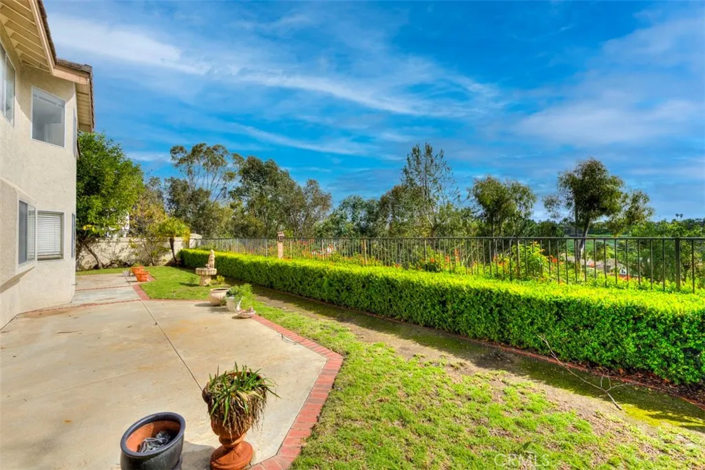 30 Center Court, Laguna Niguel, California 92677 home-pic-32
