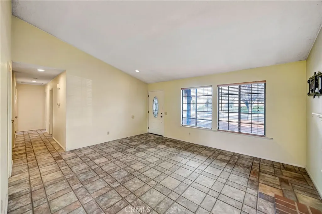 43247 Echard, Lancaster, California 93536 home-pic-5