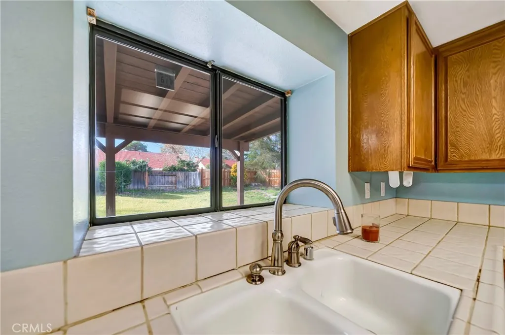 43247 Echard, Lancaster, California 93536 home-pic-12