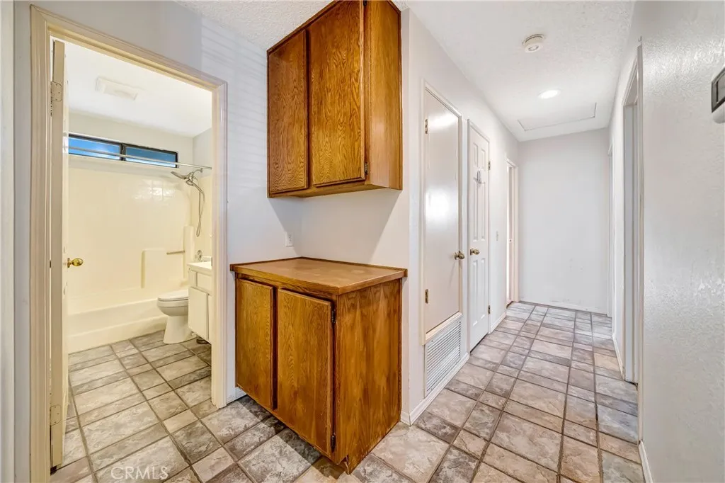 43247 Echard, Lancaster, California 93536 home-pic-13