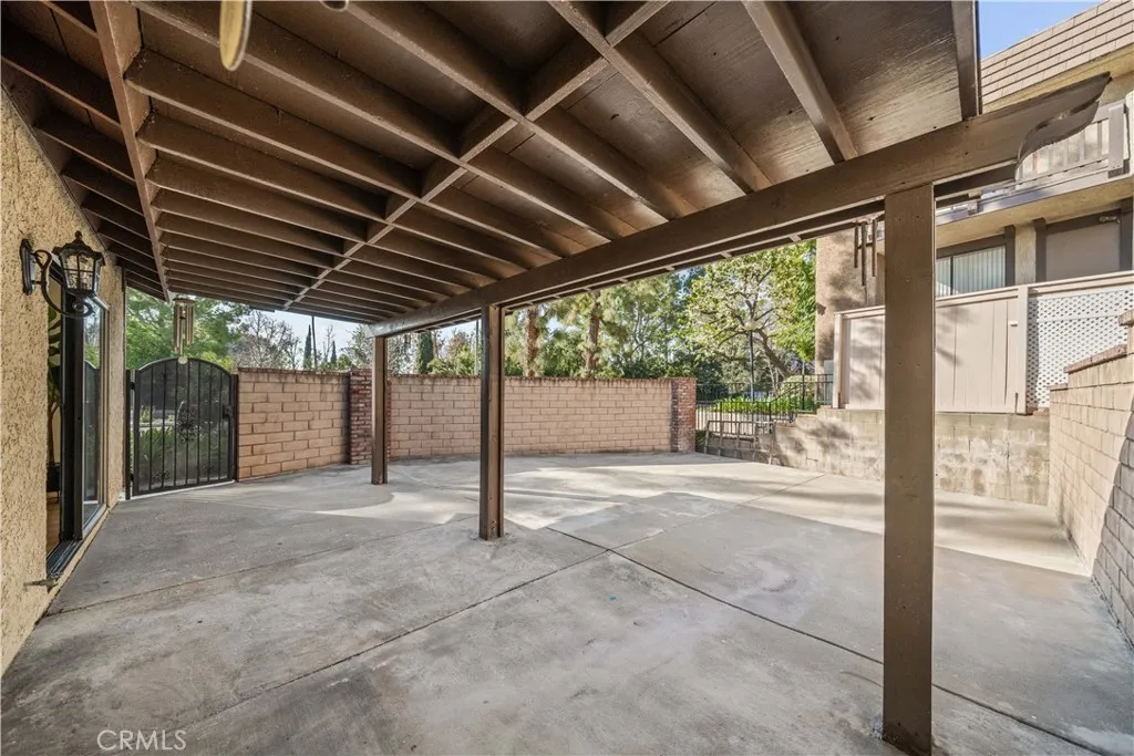 2005 Windsor Cir, Duarte, California 91010 home-pic-25