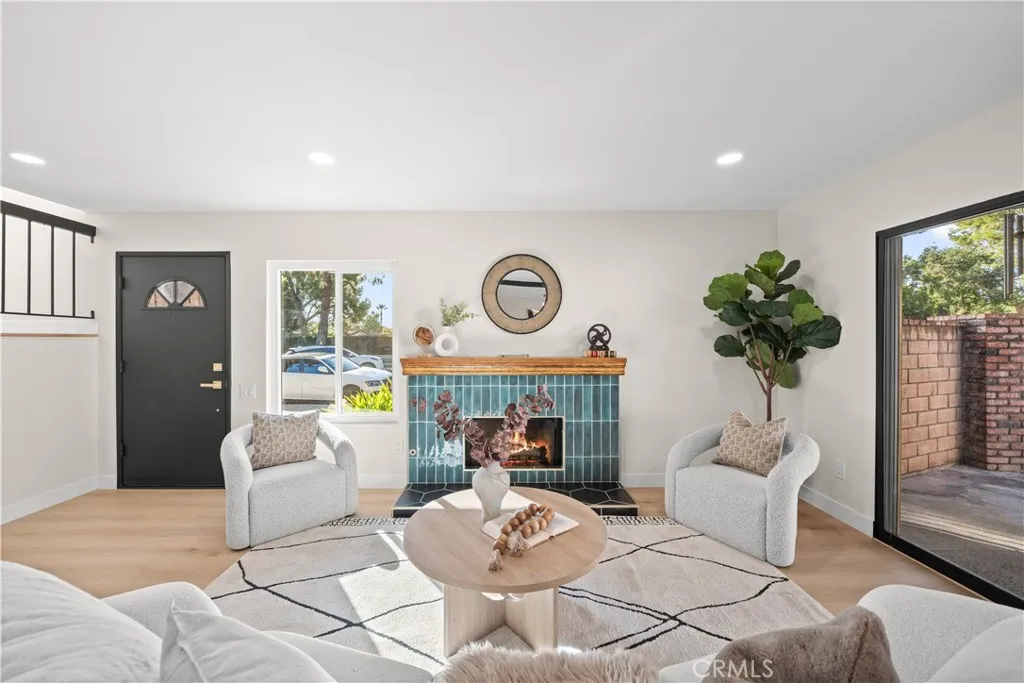 2005 Windsor Cir, Duarte, California 91010 home-pic-12