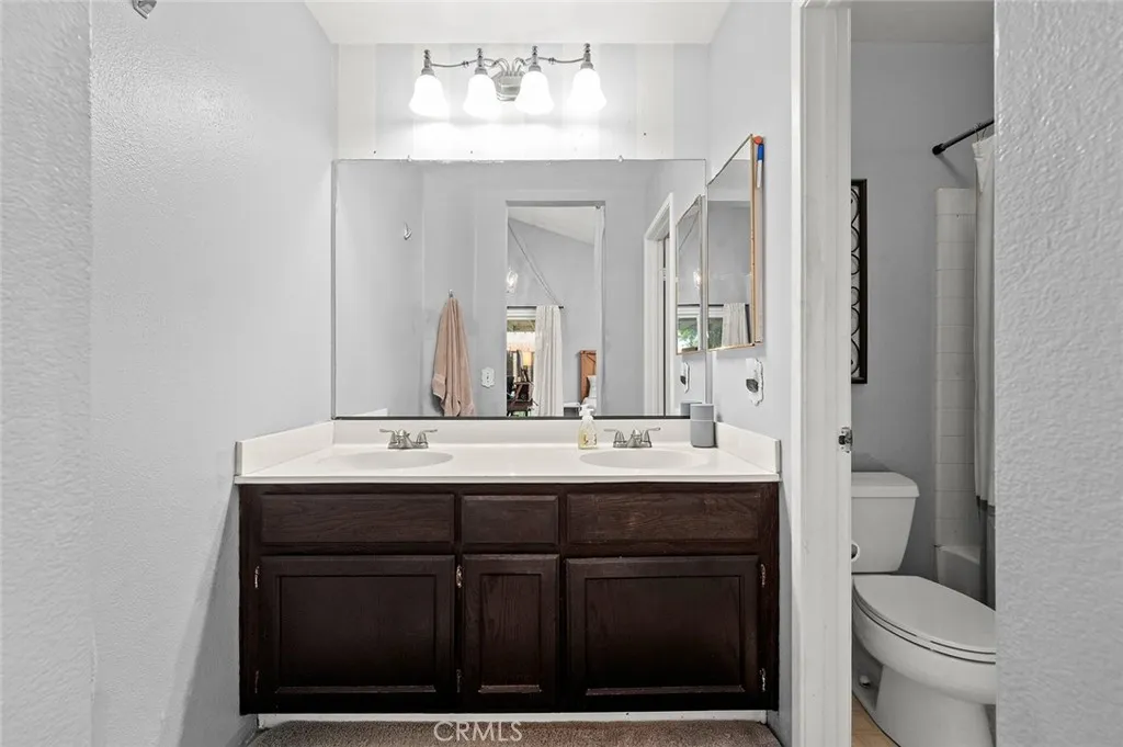 16151 Nippet Lane, Moreno Valley, California 92551 home-pic-22
