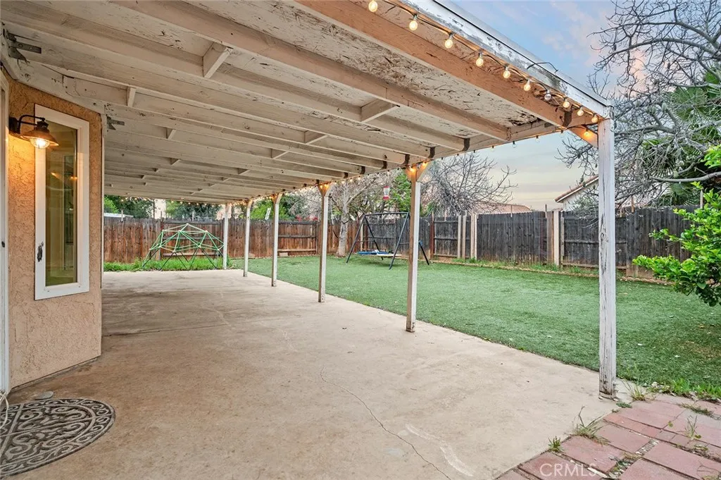 16151 Nippet Lane, Moreno Valley, California 92551 home-pic-30