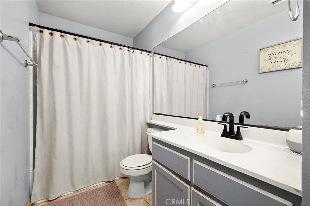 16151 Nippet Lane, Moreno Valley, California 92551 home-pic-26