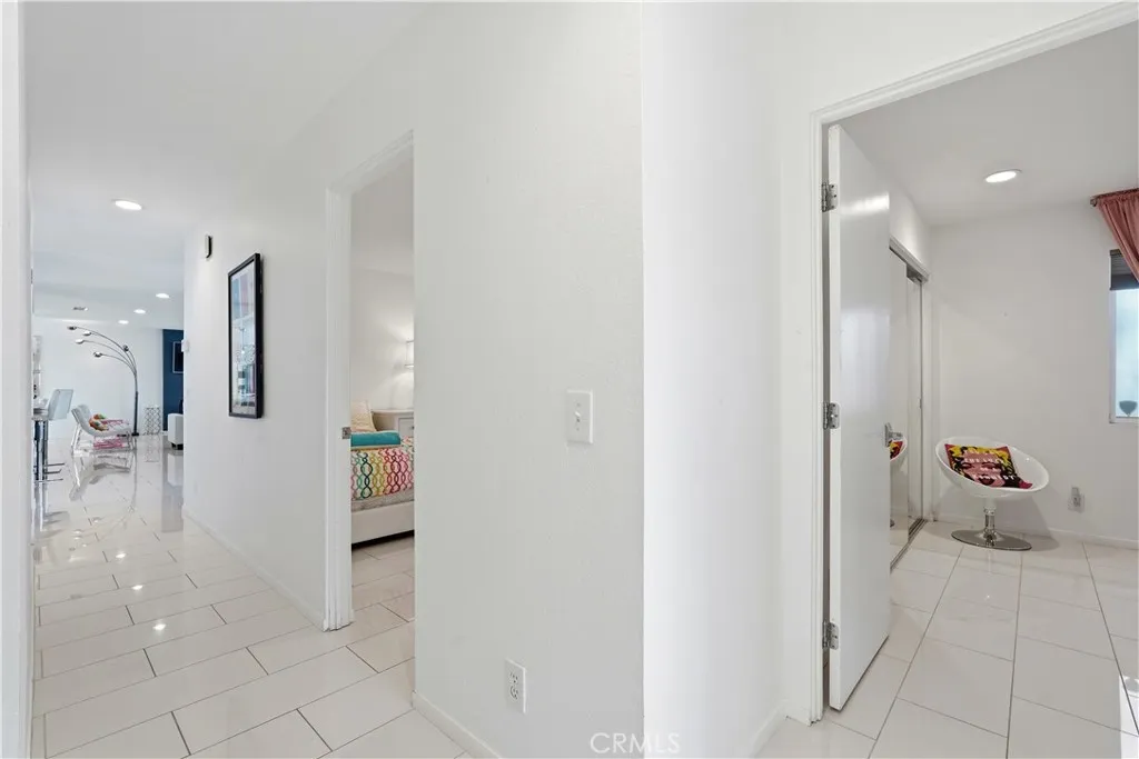 303 E San Rafael Drive, Palm Springs, California 92262 home-pic-38