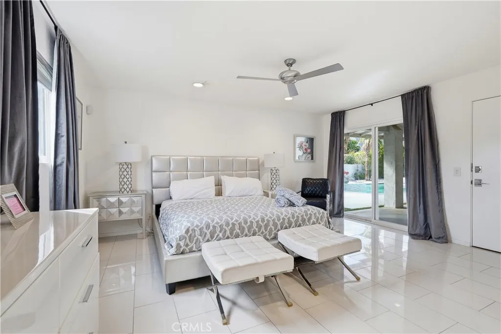 303 E San Rafael Drive, Palm Springs, California 92262 home-pic-42