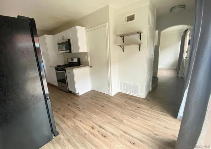 1060 E Washington Ave 5, Escondido, California 92025