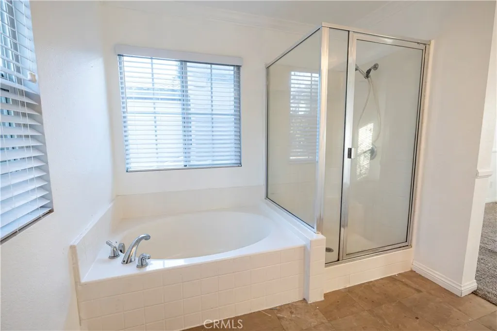 1864 Siena Court, Riverside, California 92501 home-pic-17