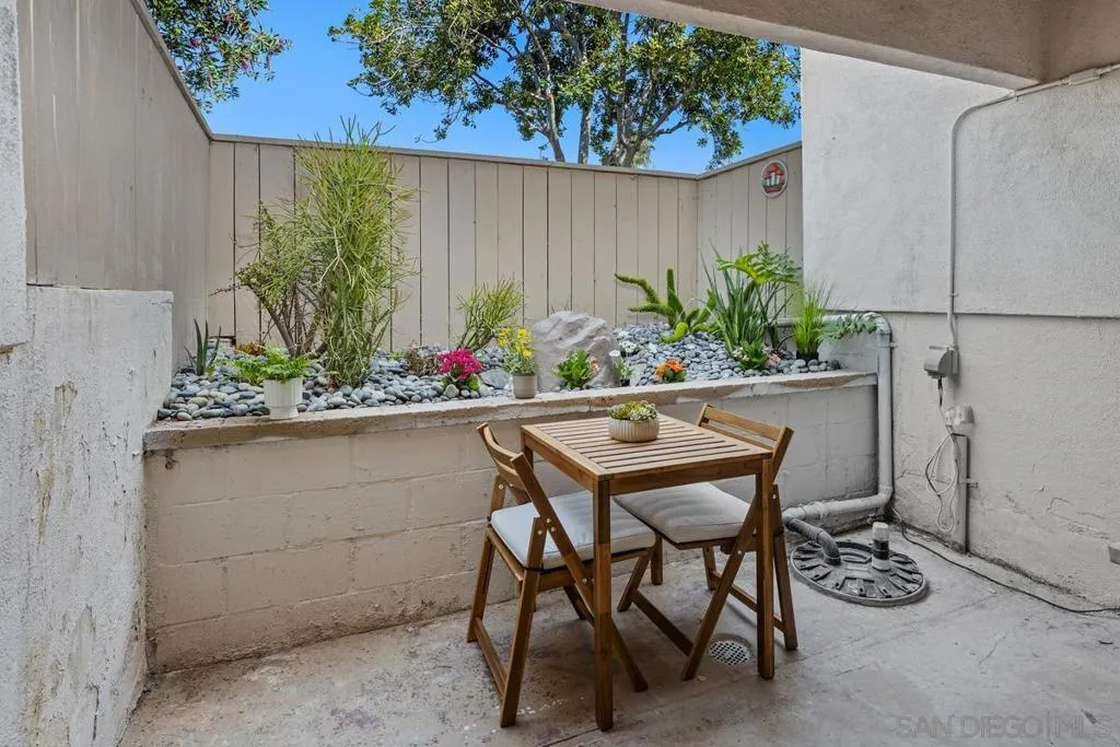 3230 Ashford Street B, San Diego, California 92111 home-pic-20