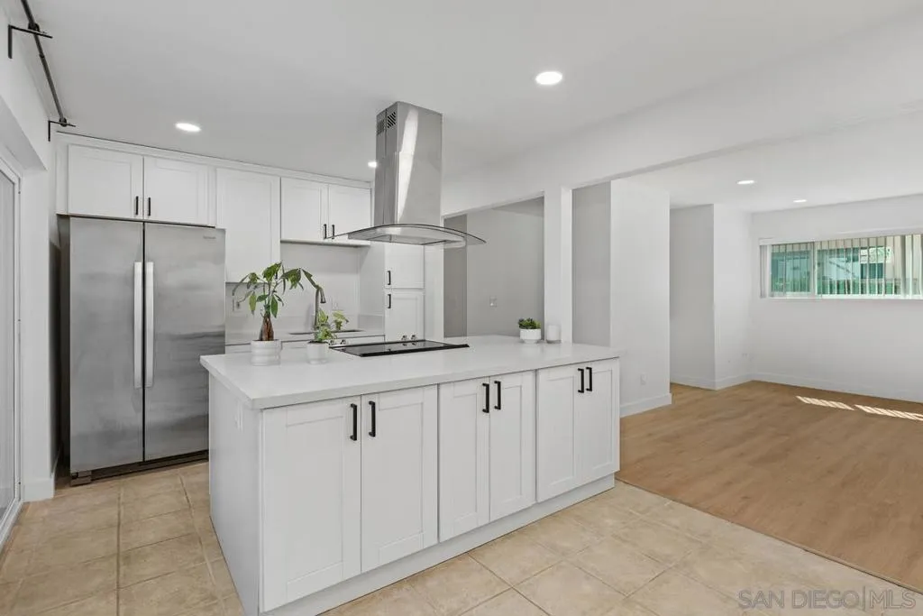 3230 Ashford Street B, San Diego, California 92111 home-pic-5