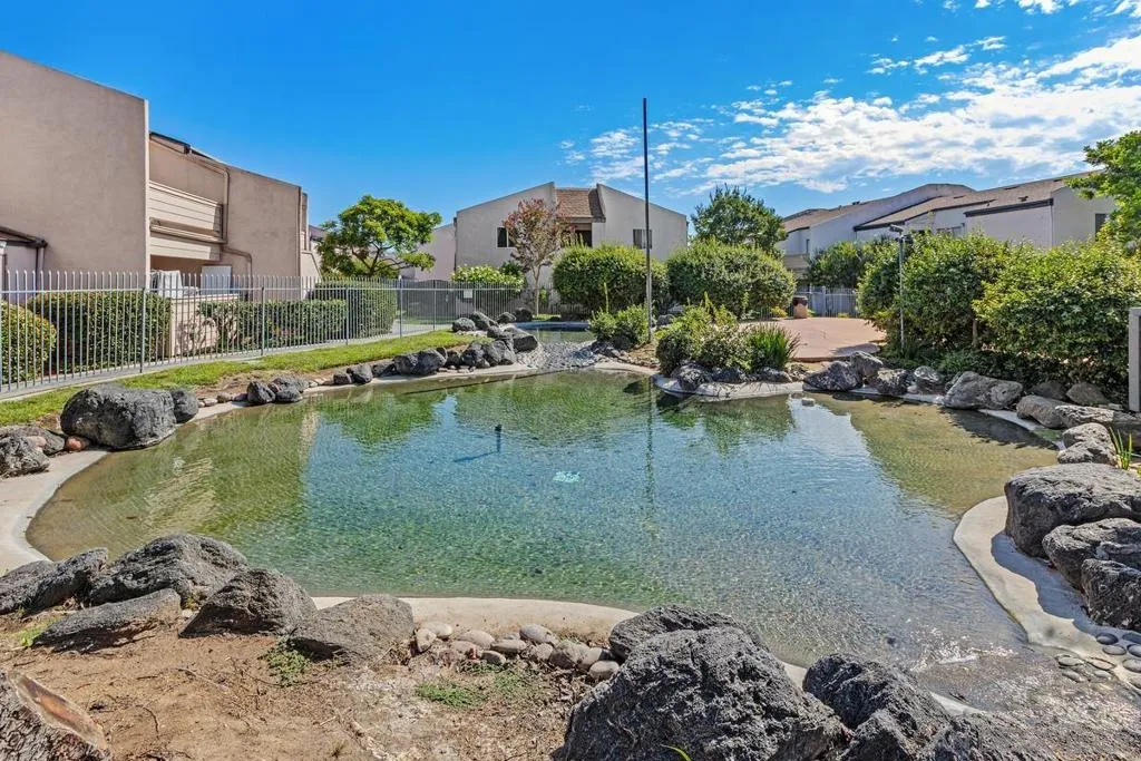 3230 Ashford Street B, San Diego, California 92111 home-pic-28