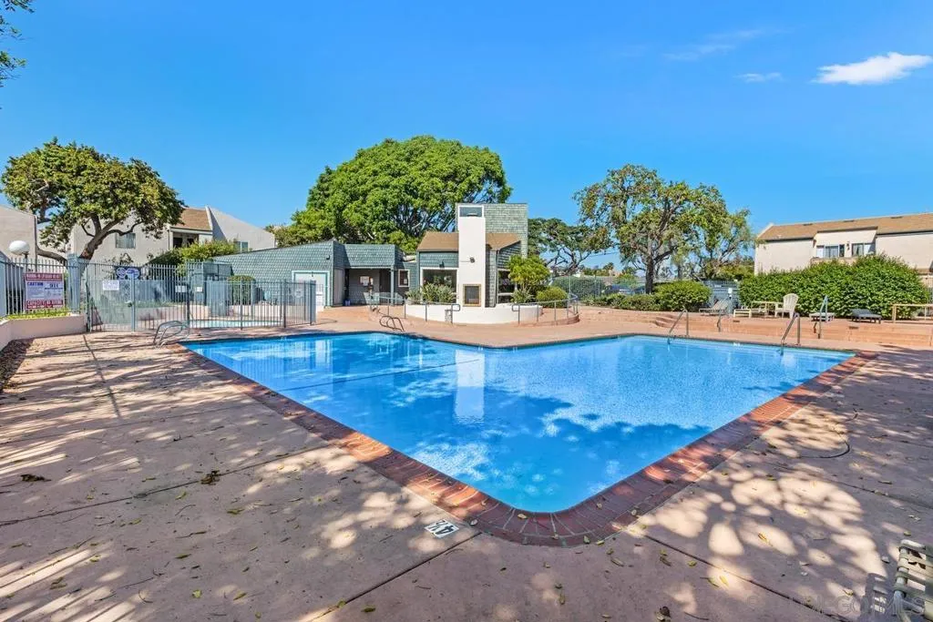 3230 Ashford Street B, San Diego, California 92111 home-pic-26