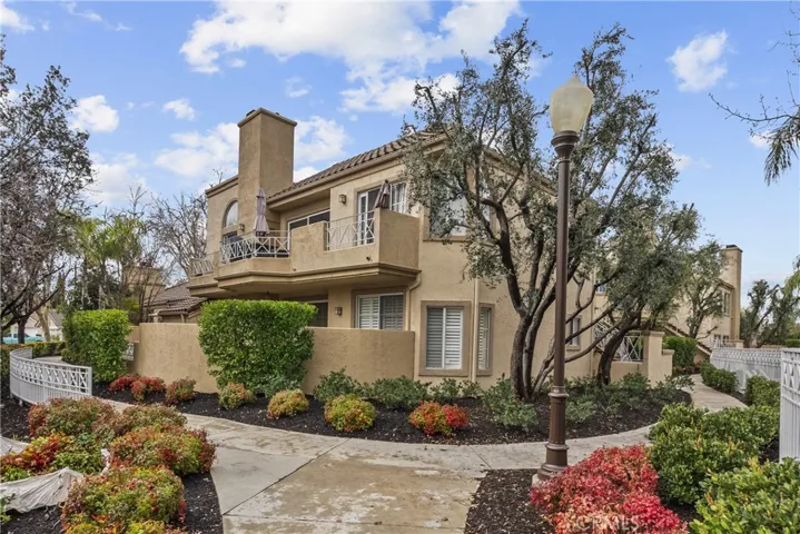 23609 Del Monte Drive 299, Valencia, California 91355