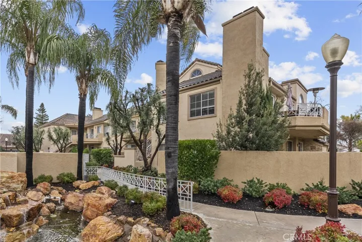 23609 Del Monte Drive 299, Valencia, California 91355