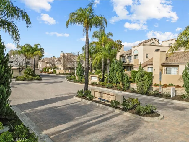 23609 Del Monte Drive 299, Valencia, California 91355