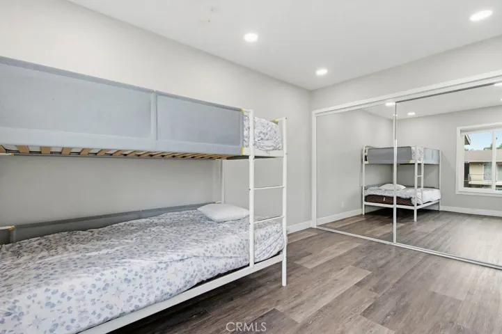 1860 W Glenoaks L, Anaheim, California 92801