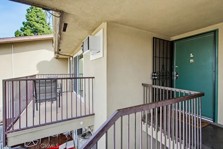 1860 W Glenoaks L, Anaheim, California 92801