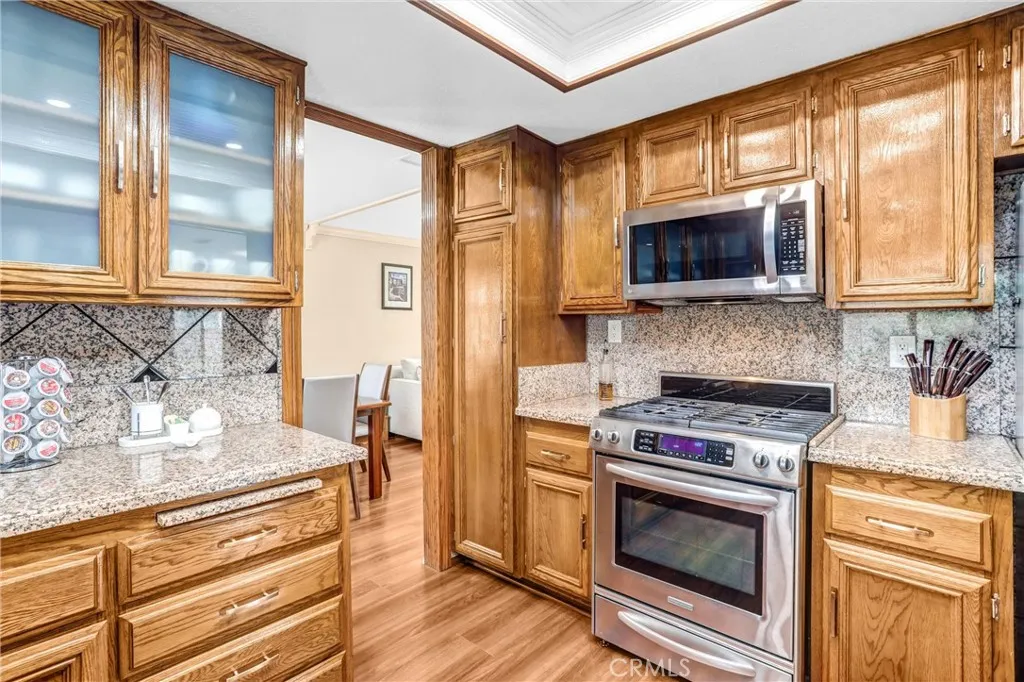 13551 Barkley Place, Chino, California 91710 home-pic-11