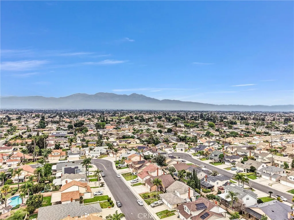 13551 Barkley Place, Chino, California 91710 home-pic-27
