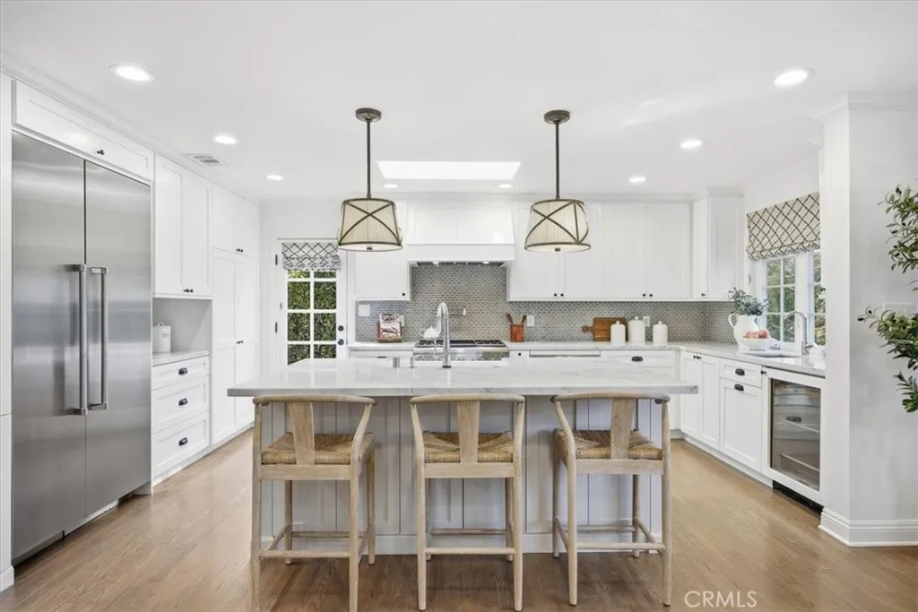 592 33rd Street, Manhattan Beach, California 90266 home-pic-1