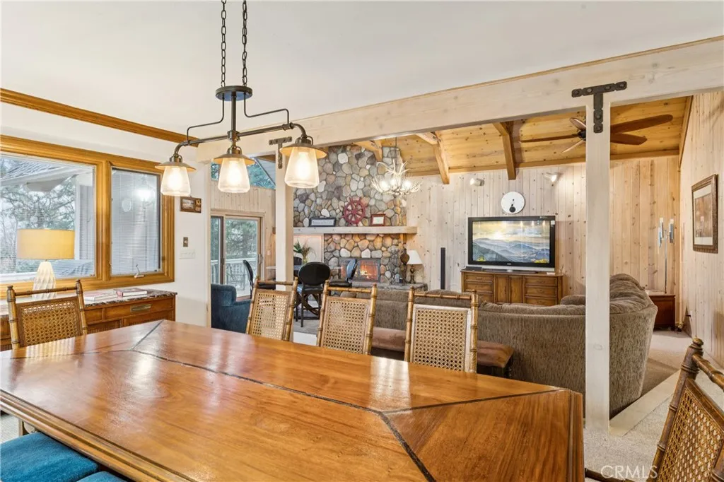 641 Golf Course Road, Lake Arrowhead, California 92352 home-pic-17