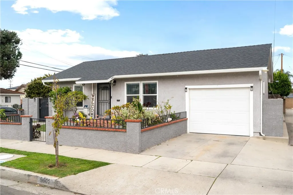 9601 Mayne St., Bellflower, California 90706 home-pic-2