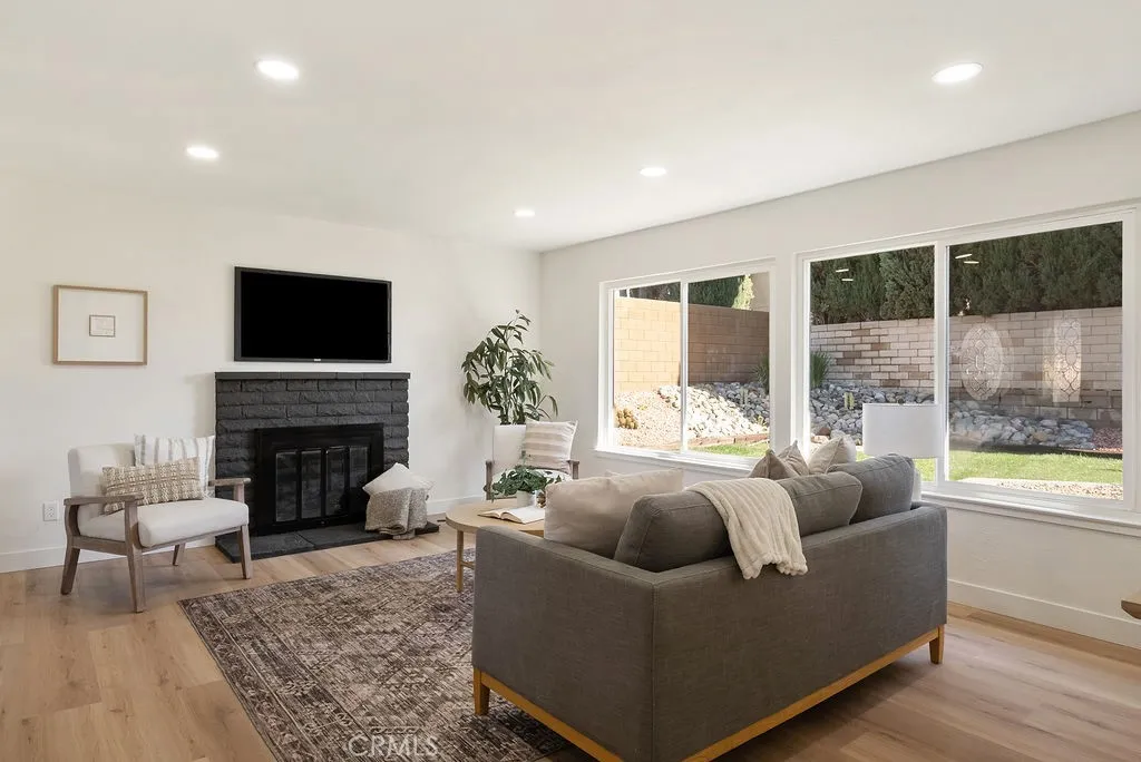 7921 Onyx Court, Rancho Cucamonga, California 91730 home-pic-6